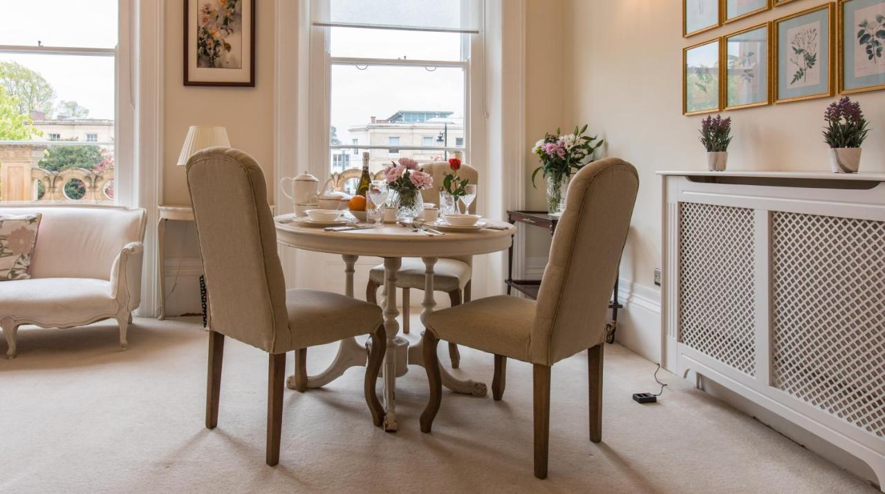 Flat 3, 6 Lypiatt Terrace Cheltenham Gloucestershire Gl50 2Sx Екстер'єр фото