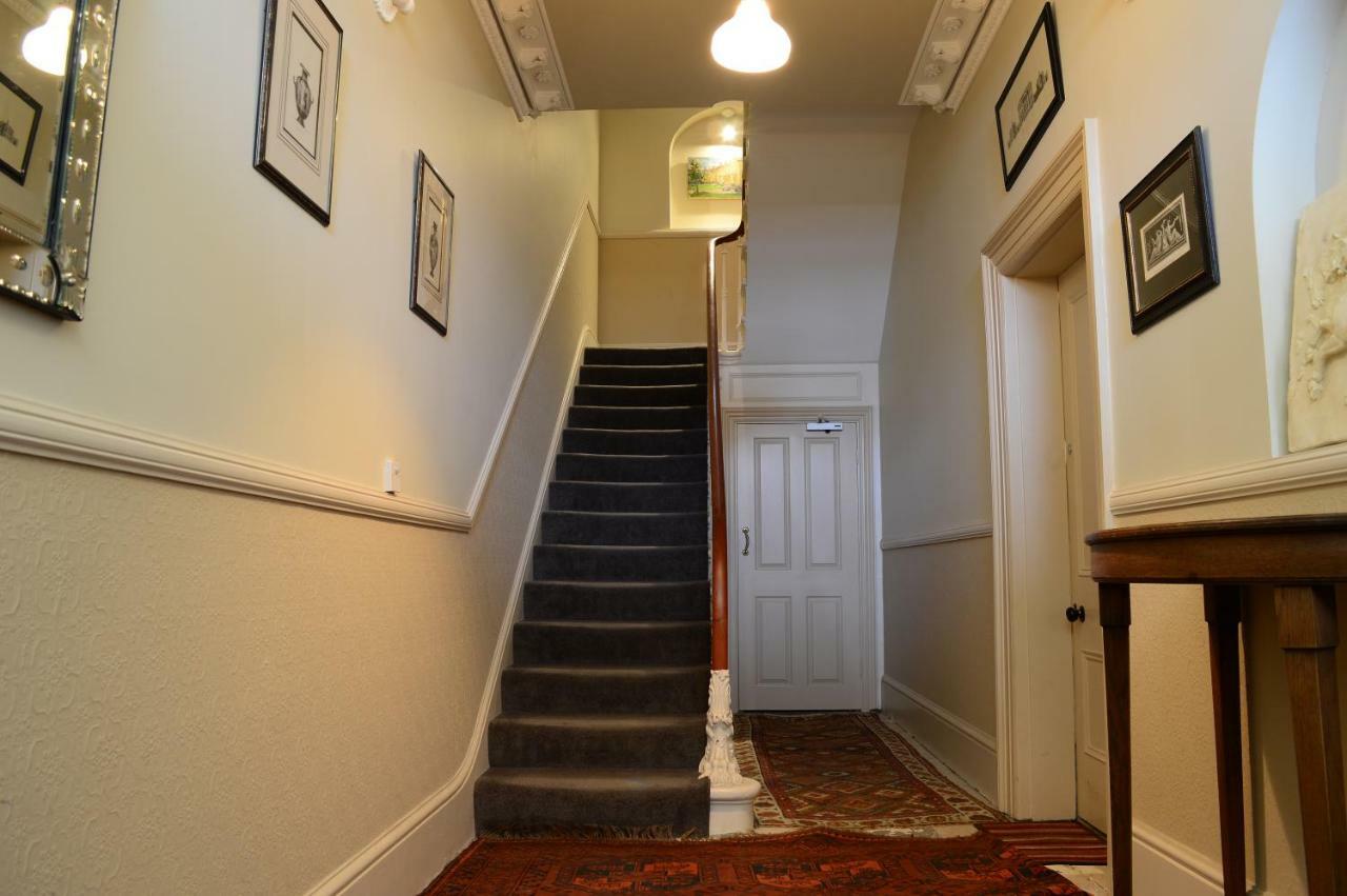 Flat 3, 6 Lypiatt Terrace Cheltenham Gloucestershire Gl50 2Sx Екстер'єр фото