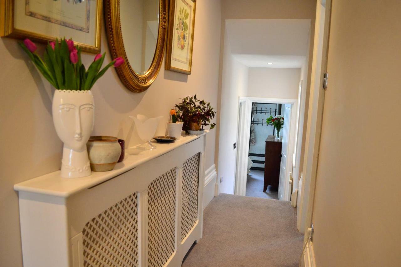 Flat 3, 6 Lypiatt Terrace Cheltenham Gloucestershire Gl50 2Sx Екстер'єр фото